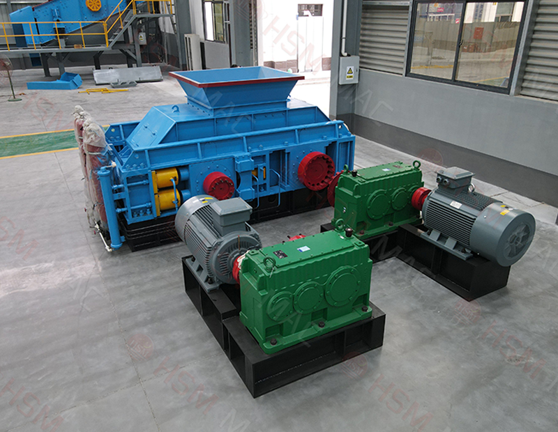 全自動液壓對輥制砂機,液壓對輥制砂機廠家,對輥制砂機價格,全自動液壓對輥破碎機型號